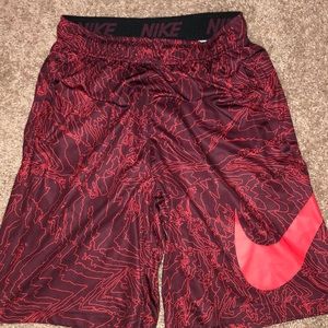 Men’s small Nike shorts